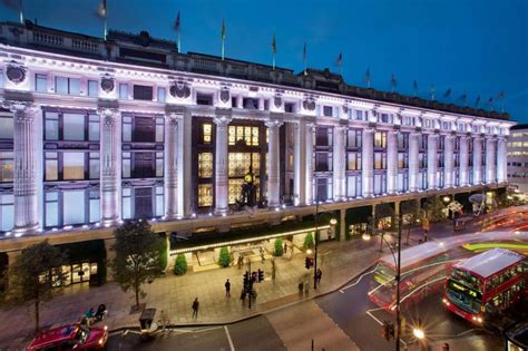 selfridges roof top bar.